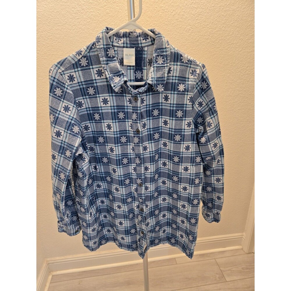Blair Snowflake Plaid Button Up Shirt Womens Large Blue Winter Long Sleeve Top